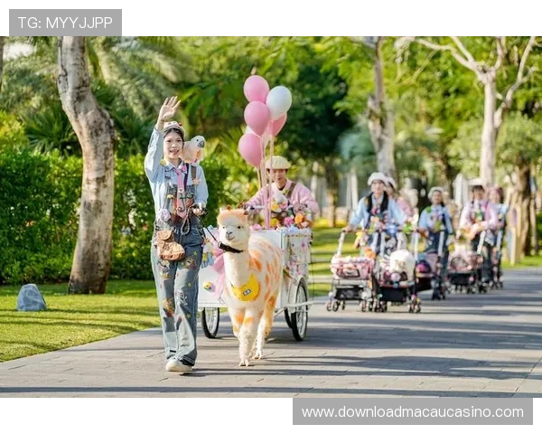 探索澳门美高梅中震撼人心的雕像艺术作品，感受豪华氛围中静谧雅致的艺术气息